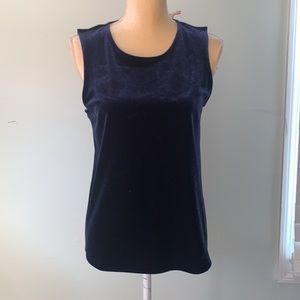 NWT: Vineyard Vines Velvet Sleeveless Top